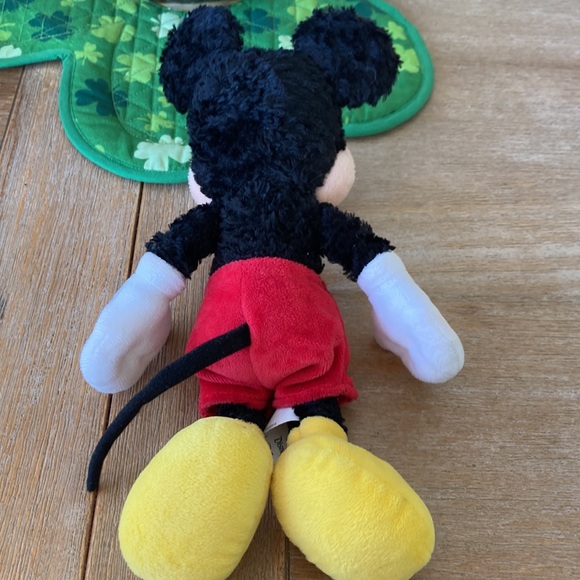 Mickey Mouse - Picture 2 of 5